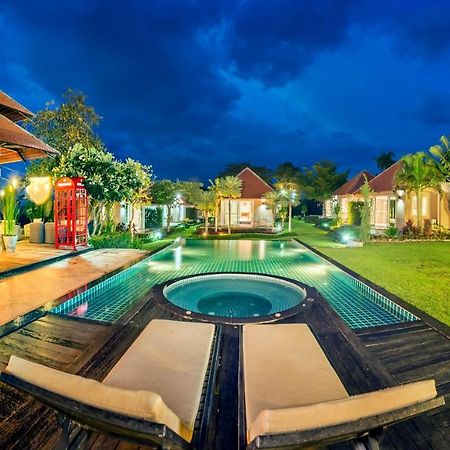 Lucerne Villa Resort Ban Bung Toei Bagian luar foto